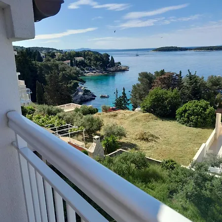 Feelhvar Along Bluelagoon Lejlighed