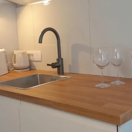 Feelhvar Along Bluelagoon